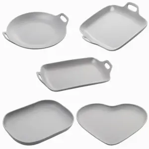 Farmhouse Style Melamine Dinnerware Trays Set with Handles