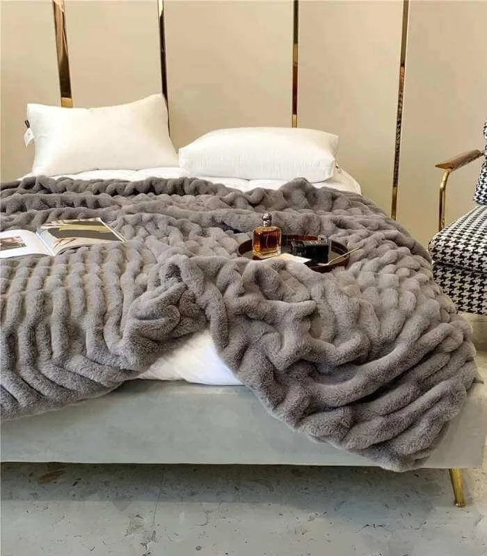 Faux Fur Throw Blanket Decorative Large Grey -  - #tag1#