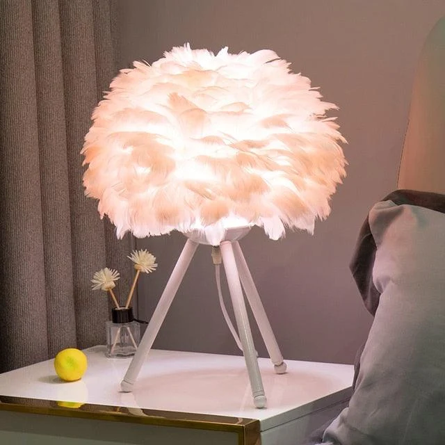 Feather Table Lamp -