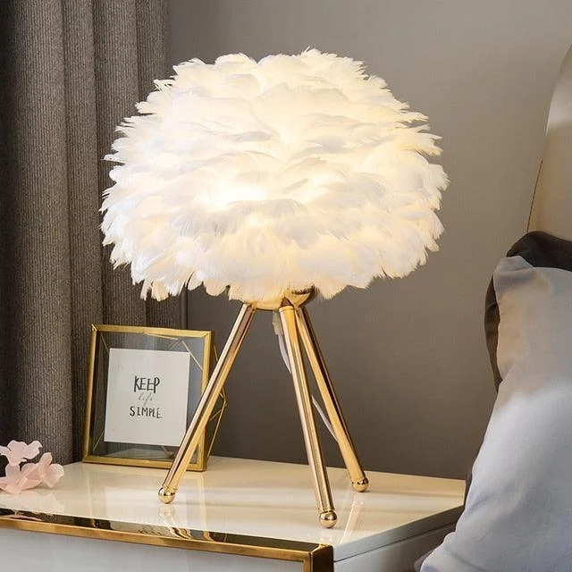 Feather Table Lamp -