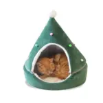 Festive Fir Cozy Pet Bed tag1