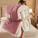 FleeceComforter Fluffy reusable bedding for ultimate luxury and coziness in bed tag1