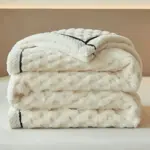 FleeceDream Premium Plush Fleece Blanket warm and comfortable for couch bed and travel tag1