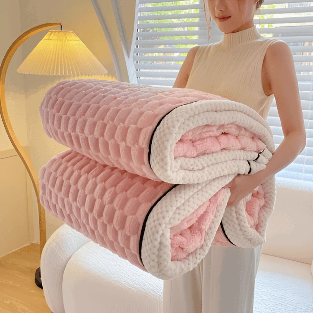 FleeceDream Premium Plush Fleece Blanket - warm and comfortable for couch, bed, and travel -  - #tag1#