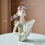 Fleur Sculpture tag1