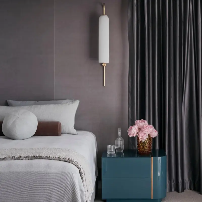 Float Wall Lamp