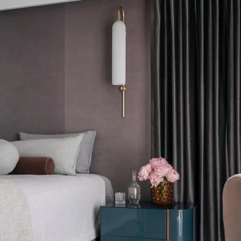 Float Wall Lamp