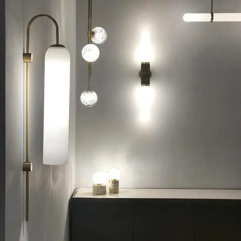 Float Wall Lamp