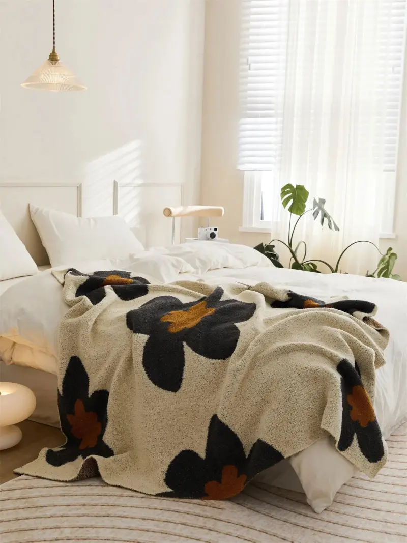 Floral Knitted Microfiber Throw Blanket