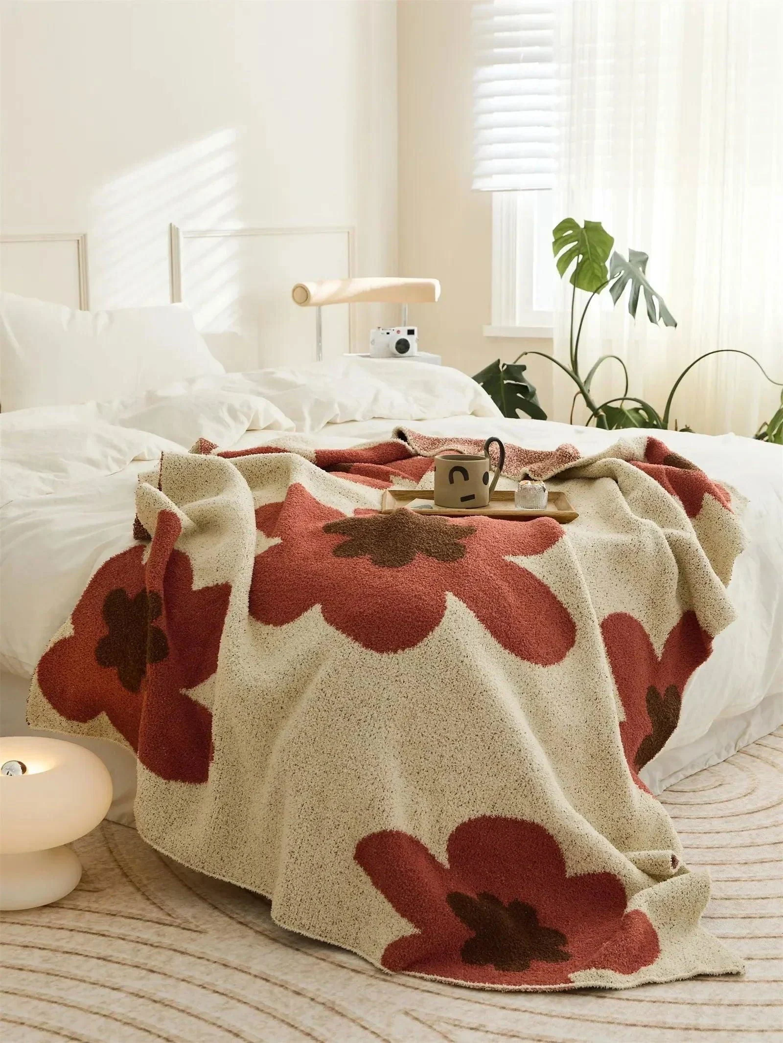 Floral Knitted Microfiber Throw Blanket -