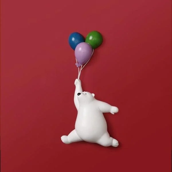 Flying Balloon Bear Figurines -