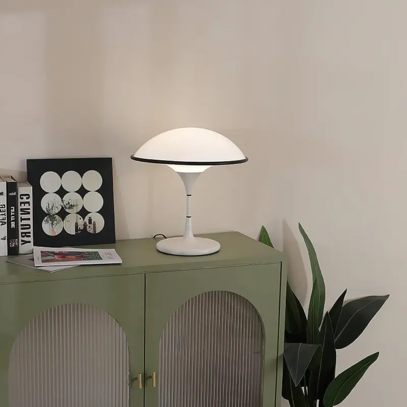 Fontana Table Lamp 1 aa953efe d54d 48af b7fb 0e7f9e975164