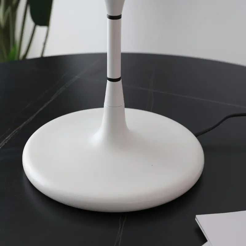 Fontana Table Lamp 2 473bbecf c285 4cf1 a2a4 0945511ad27e