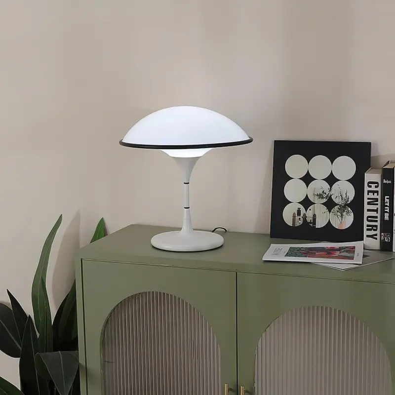 Fontana Table Lamp 4 e5bf4e9e fb00 47b5 929c e634b5639ca6