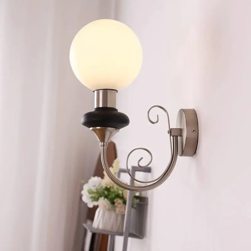 FrenchRetroGlass1 LightWallSconce 10 15a013c2 1985 478d ba3b edb7e9842b87
