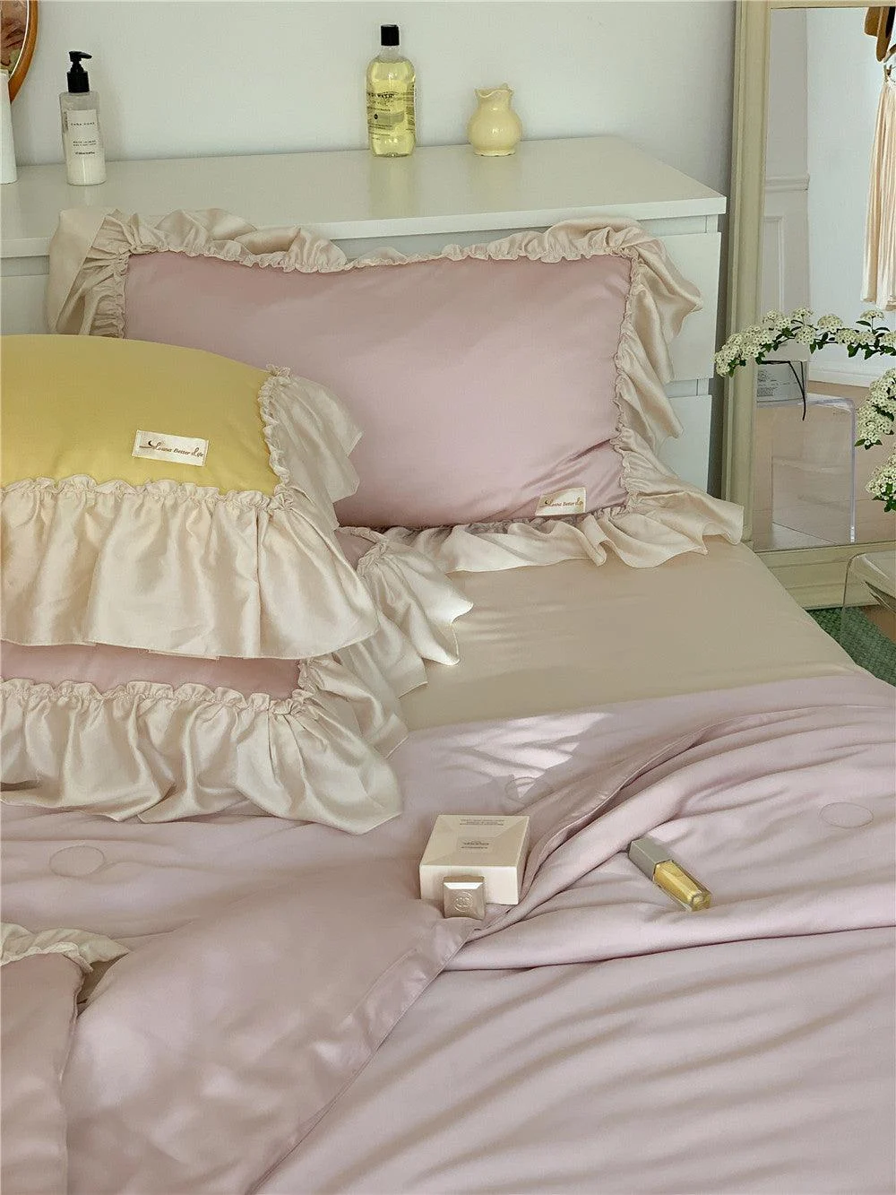 French Aesthetic Silky Satin Ruffle Bedding Set -  - #tag1#
