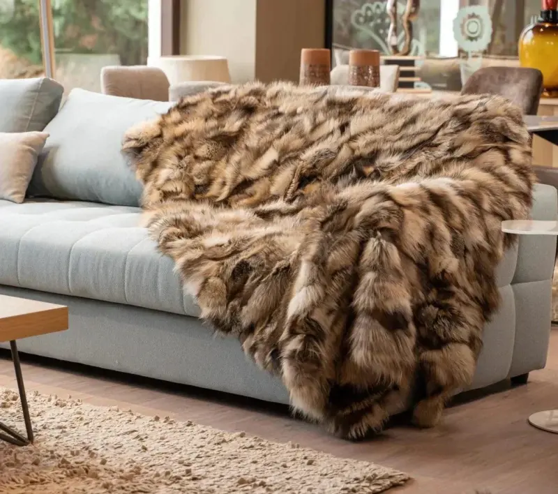 Fur Blanket tag1