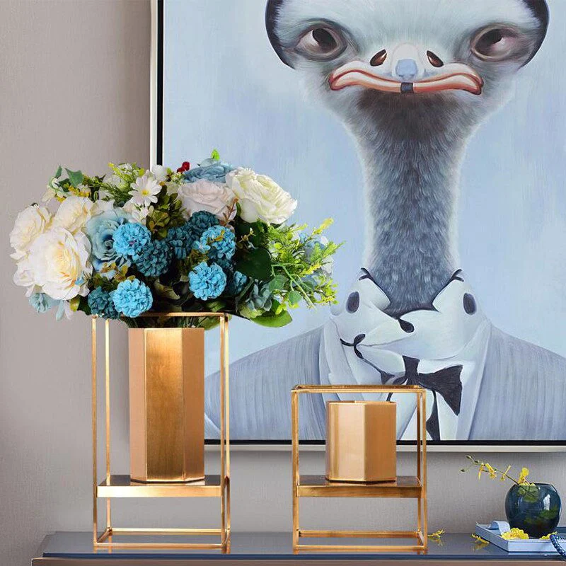 GILDED VASE -  - #tag1#