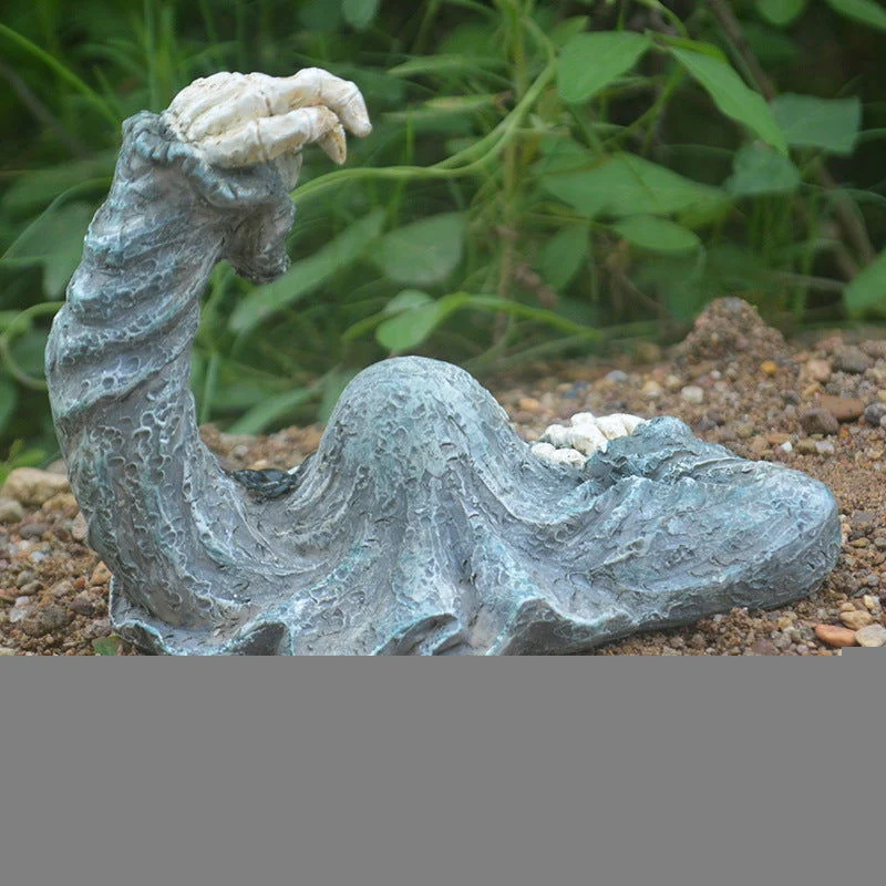 Garden Courtyard Decoration Sculptured Ornaments Death Climbing Out Spider Decoration Style Trendy Resin Crafts -  - #tag1#