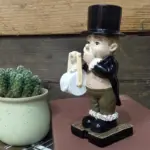 Gentleman Paper Towel Holder Decoration tag1