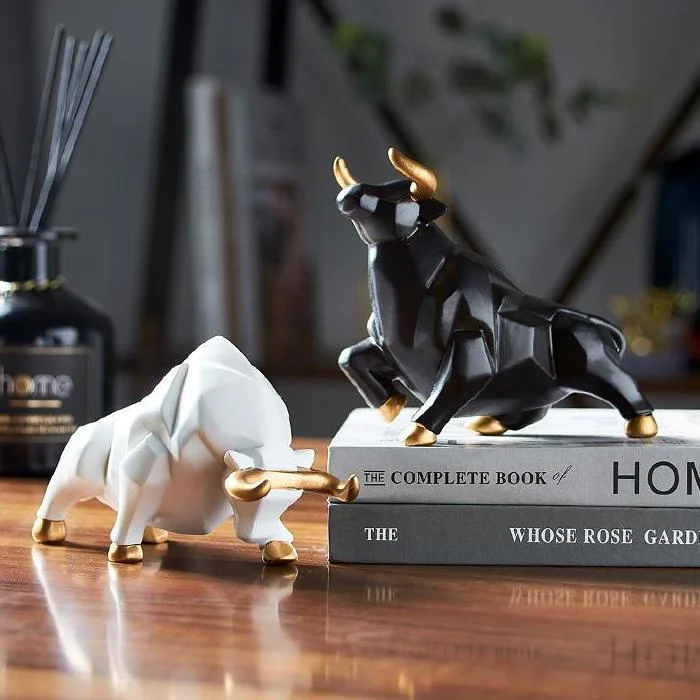 Geometric Bull Figurines - Homeko