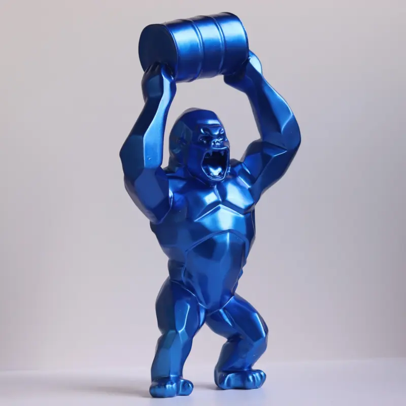 GeometricMadKingKongStatue Homeko4
