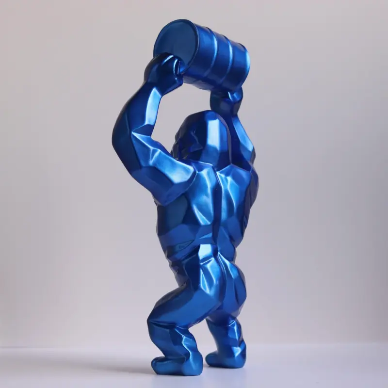 GeometricMadKingKongStatue Homeko5