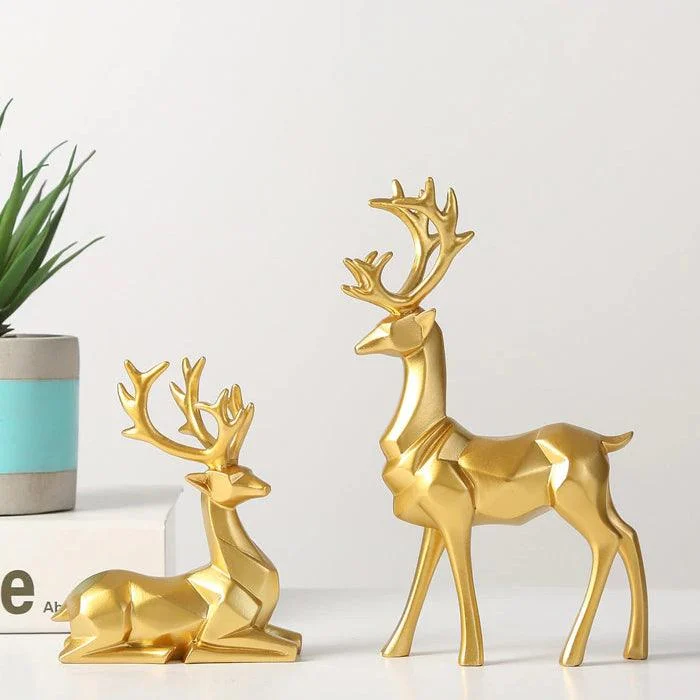 Geometric Reindeer Sculptures - Homeko