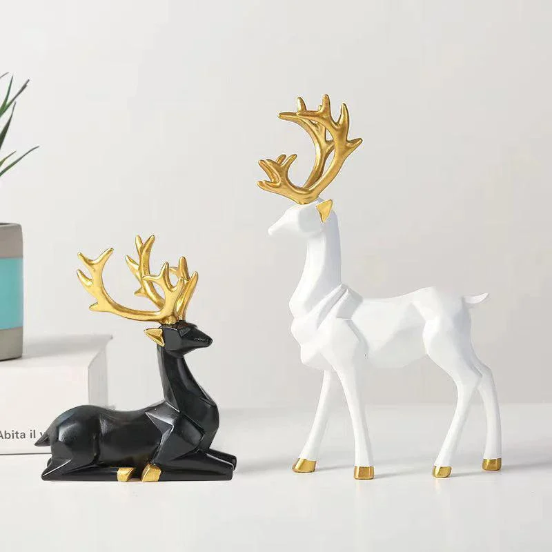 Geometric Reindeer Sculptures - Homeko