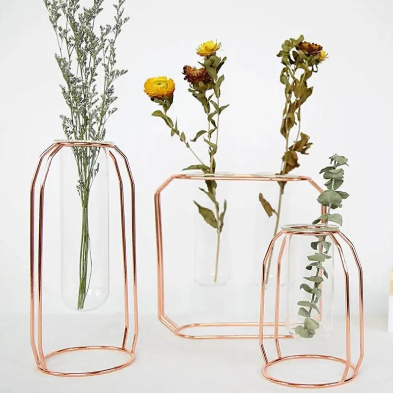 Geometric Floating Vase tag1