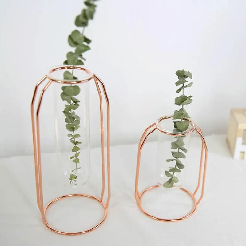 Geometric Floating Vase tag1