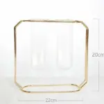 Geometric Floating Vase tag1