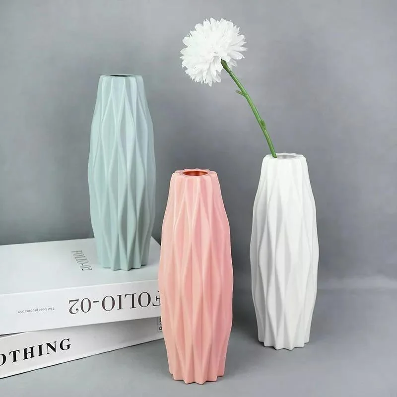 Geometric Narrow Flower Vase -