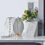 Geometric Pod tag1