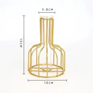 GildedBloom - Gilded flower vase