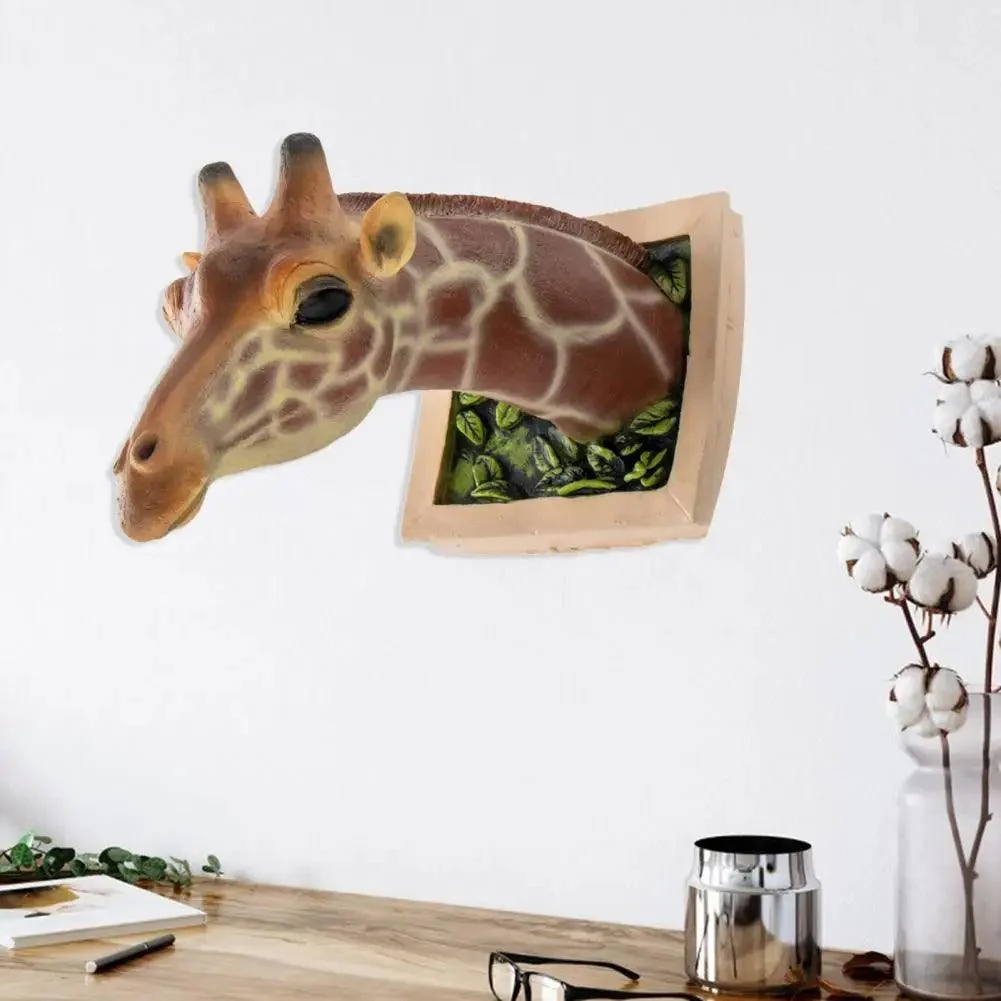 Giraffe Head 3D Wall Sculpture: Lifelike Wall Art Decor -