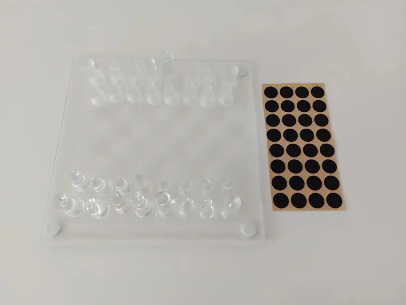 Glass Chess Set Decorfaure