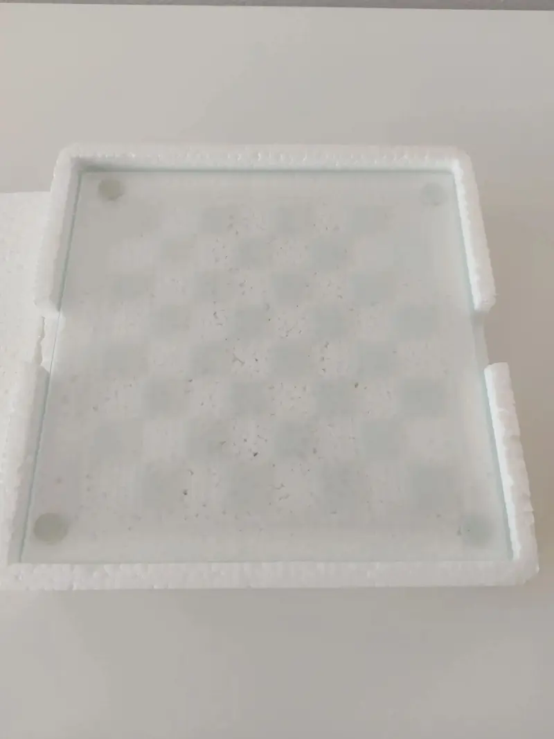 Glass Chess Set Decorfaure