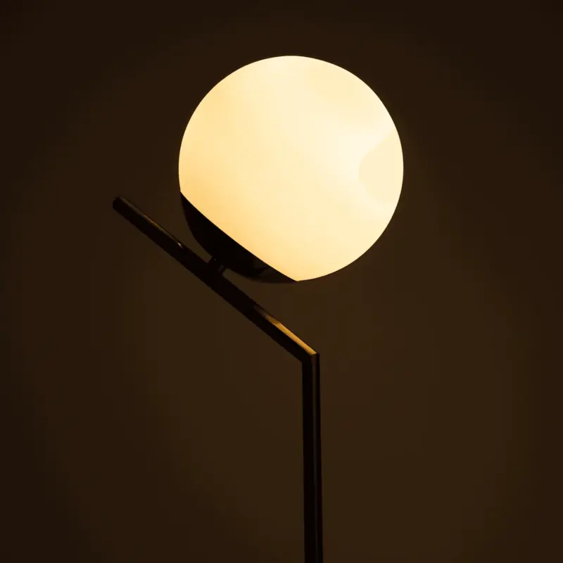 GlowTouch Table Lamp Modern and Stylish LED Lamp tag1