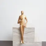GoldenGeometricSittingStatue Homeko8