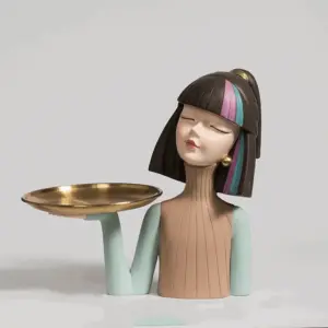 Gorgeous Girl Statue