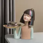 Gorgeous Girl Statue