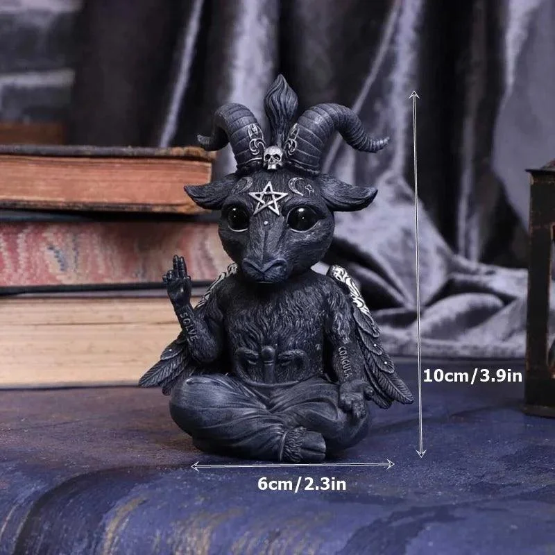 Gothic Cat Statue: Halloween Magic Decor Craft -