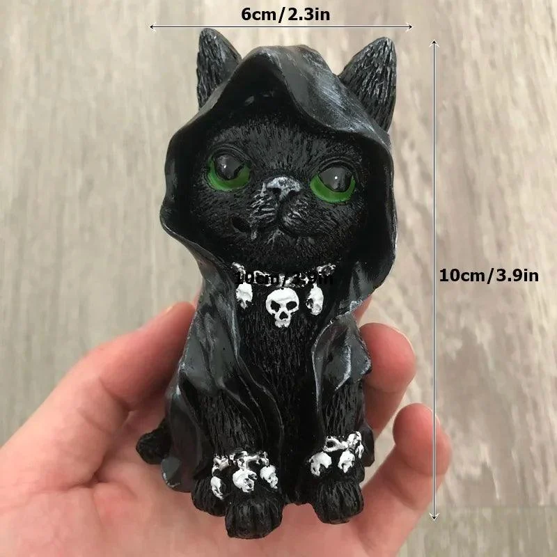 Gothic Cat Statue: Halloween Magic Decor Craft -