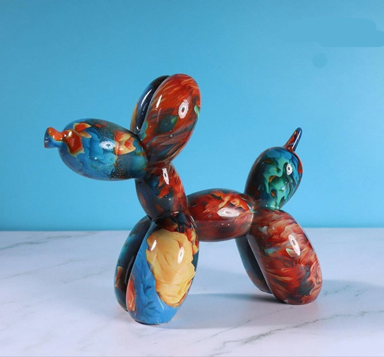 Grafitti Balloon Dog Statue -