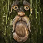 Grappige-Oude-Man-Boom-Gezicht-Knuffelaar-Tuin-Kunst-Outdoor-Boom-Amusant-Oude-Man-Gezicht-Sculptuur-Grillige_7ffeaed4-b485-4287-9648-ed7ce4f0914f Grappige Oude Man Boom Gezicht Knuffelaar Tuin Kunst Outdoor Boom Amusant Oude Man Gezicht Sculptuur Grillige 7ffeaed4 b485 4287 9648 ed7ce4f0914f