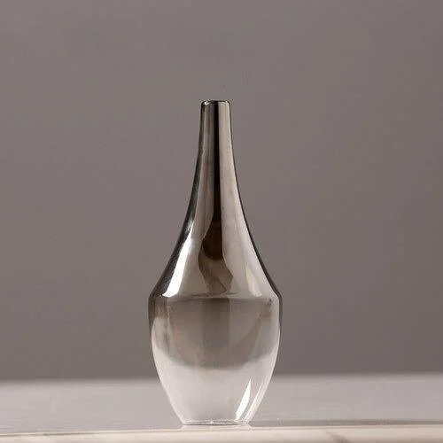 Gwyneth Vase -