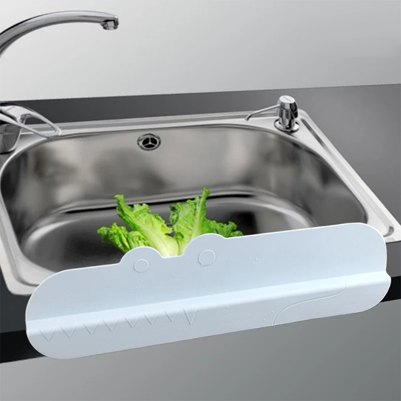 2023 hot Selling Sink Water Splash Guard for Kitchen Bathroom and Island Sinks  Silicone Sink Water splash guard