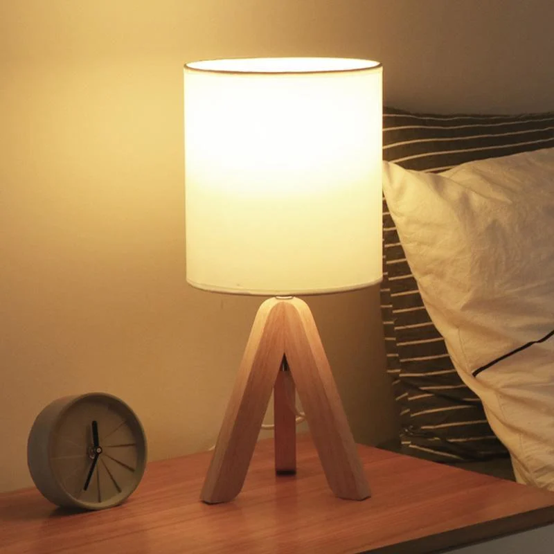 H Wooden Tripod Table Lamp with Linen Shade LED -  - #tag1#