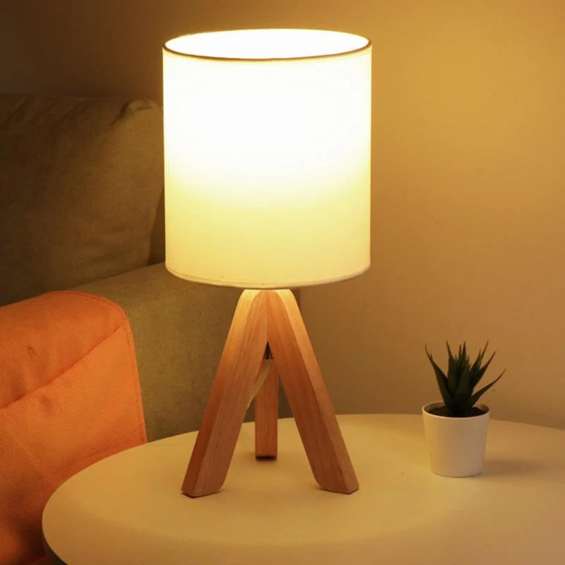 H Wooden Tripod Table Lamp with Linen Shade LED -  - #tag1#